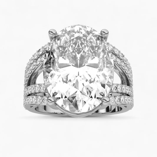 Grand Solitaire Diamond Engagement Ring